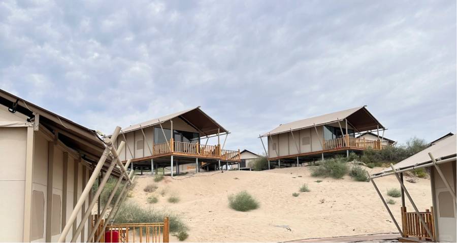 博尔塔拉野奢酒店帐篷